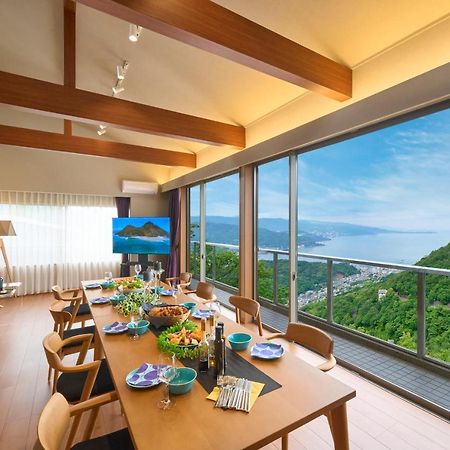 Suite Villa Ocean View Minami-Atami Атами Екстериор снимка