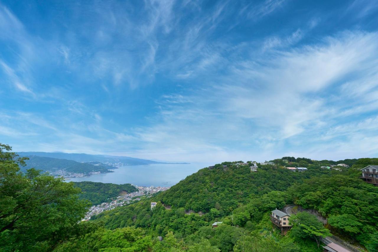 Suite Villa Ocean View Minami-Atami Атами Екстериор снимка