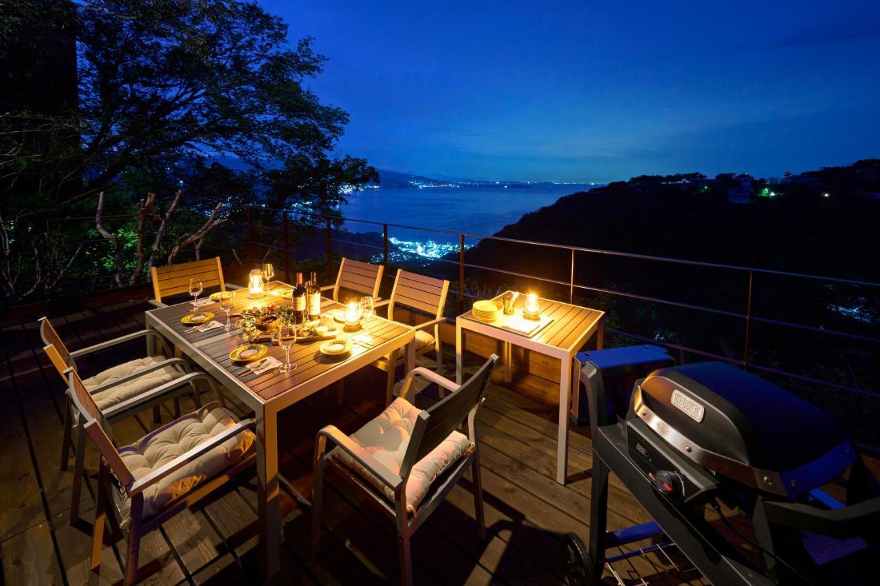 Suite Villa Ocean View Minami-Atami Атами Екстериор снимка